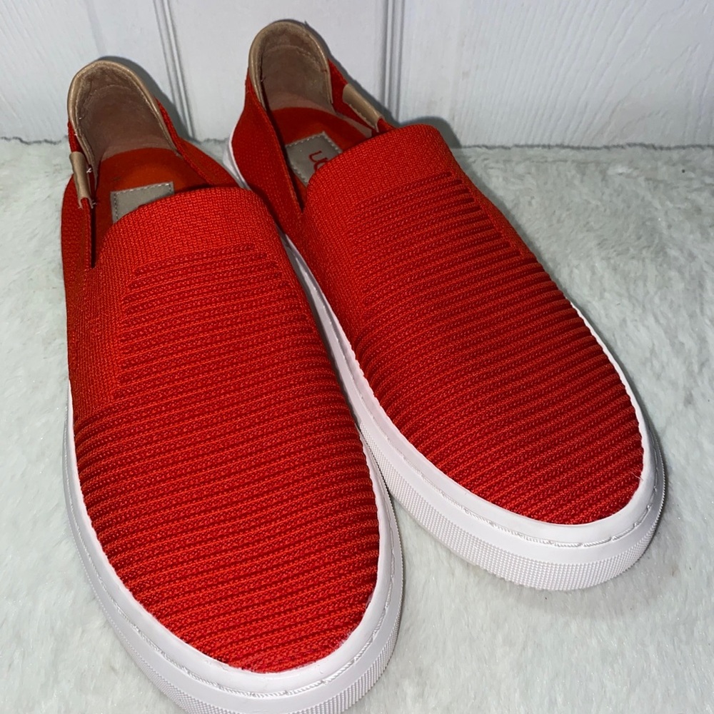 Ugg Alameda Sammy Slip-Ons Red w White Sole Sneakers Tennis Shoes 7.5 NWOT